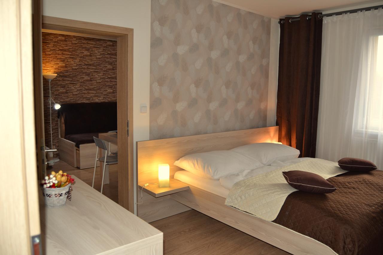 Apartmany Rysi Skala Лоучна-над-Десноу Екстер'єр фото